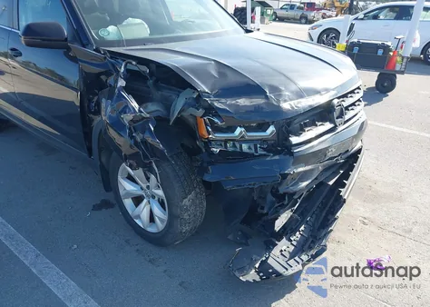 2018 Volkswagen Atlas 3.6L V6 Se/3.6L V6 Se W/Technology z USA, uszkodzony, nr VIN 1V2LR2CA6JC560347